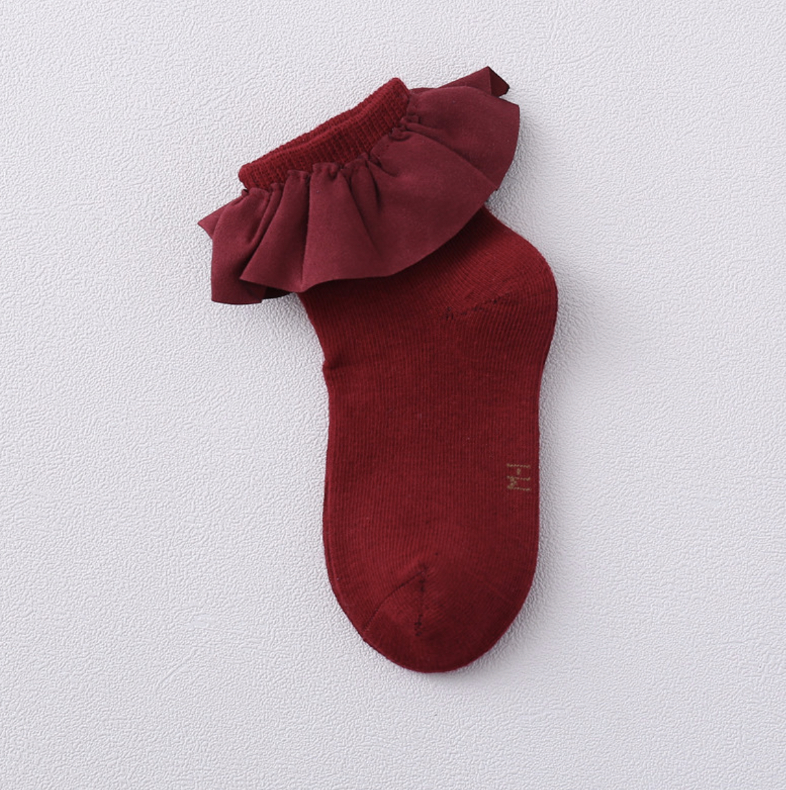 RUFFLE SOCKS